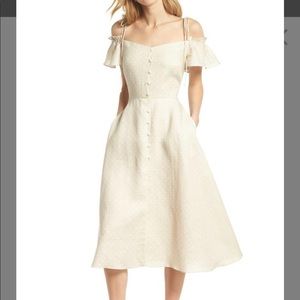 Gal Meets Glam Cream Colleen Dress